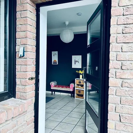 Ahrtal 2-zimmer-ferienwohnung Falkenhorst Lägenhet