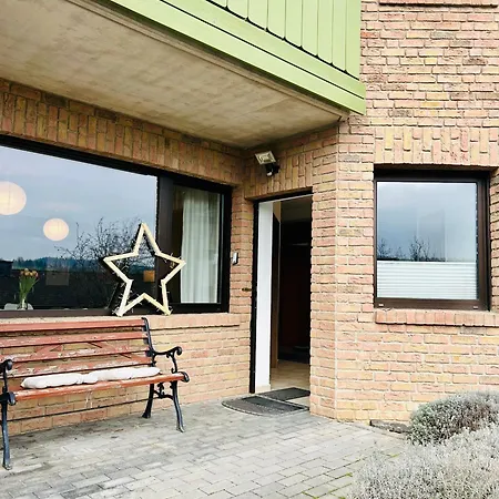 Ahrtal 2-zimmer-ferienwohnung Falkenhorst Lägenhet *
