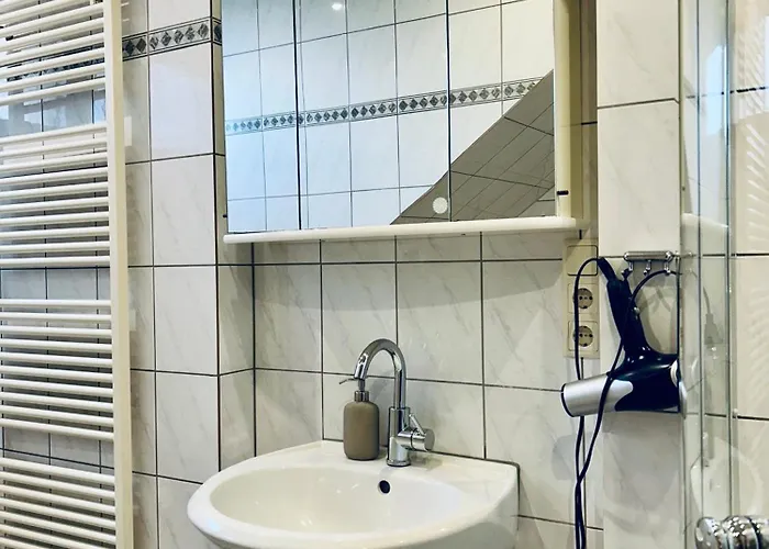 Ahrtal 2-zimmer-ferienwohnung Falkenhorst Apartamento *